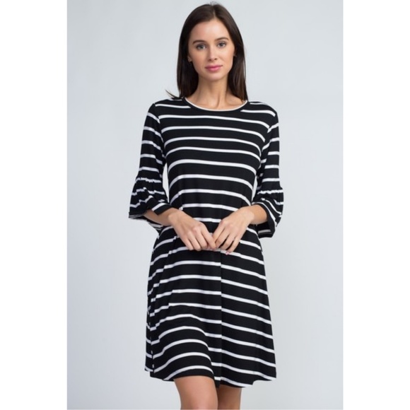 Women's Ruffled 3/4 Sleeve Striped Summer Dress BK - Picture 2 of 5